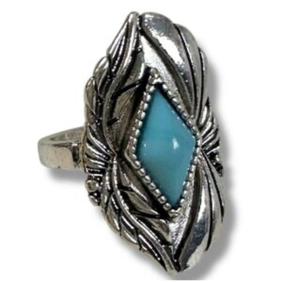 Free People Jewelry - Free People Turquoise And Silver Toned Ring NWT 6